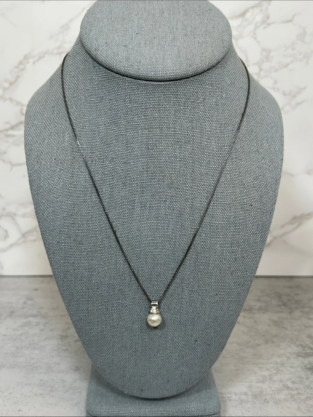 Elegant Glass Pearl Pendant 925 Sterling Silver Necklace